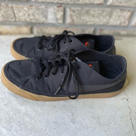 Nike Court Legacy Canvas Black
Gum - Picture 5 of 8